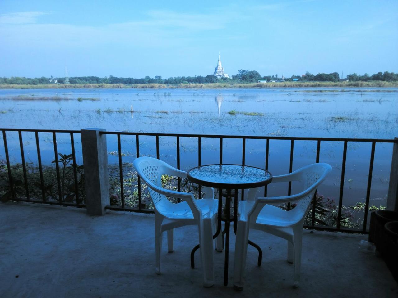 Slowlife House Ayothaya Phra Nakhon Si Ayutthaya Exterior photo